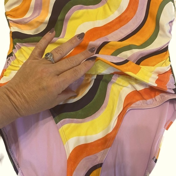 NWOT..Anne Cole Multicolor One Piece Bathing Suit Ladies Size 14 - Picture 6 of 11